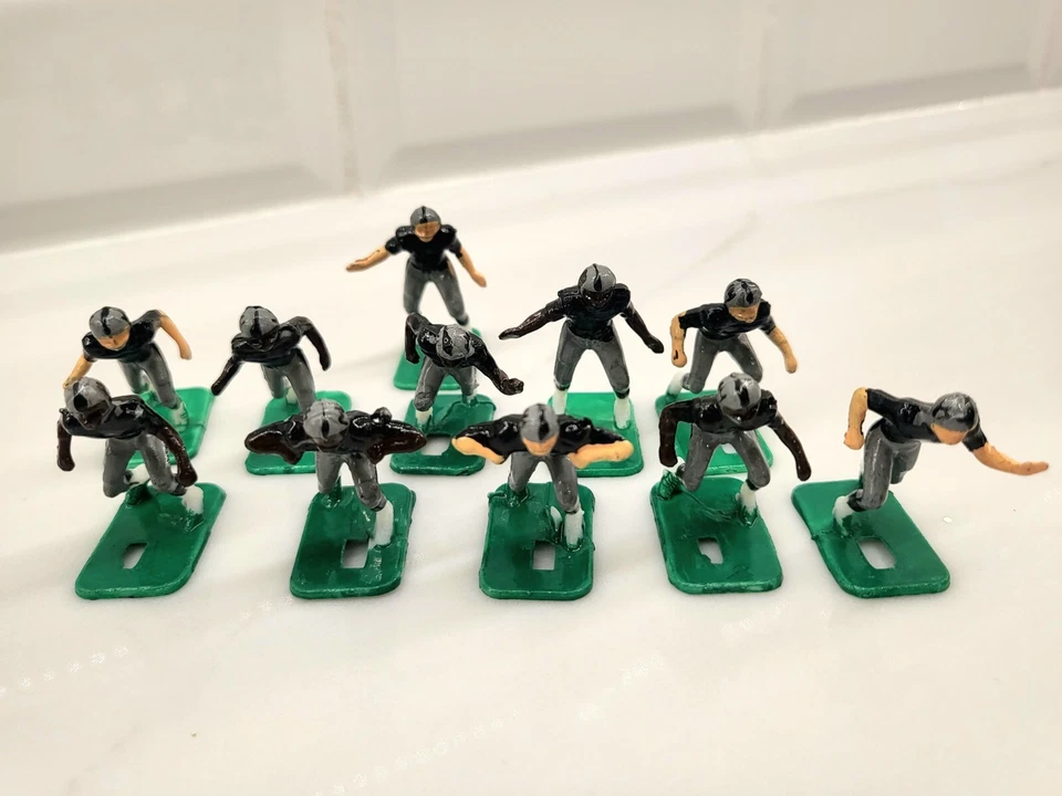 NFL Años 70 Tudor 11 Oakland/LA Raiders Jugadores de Fútbol Electnic Nueva Pintura Negra Foto 4 de 4