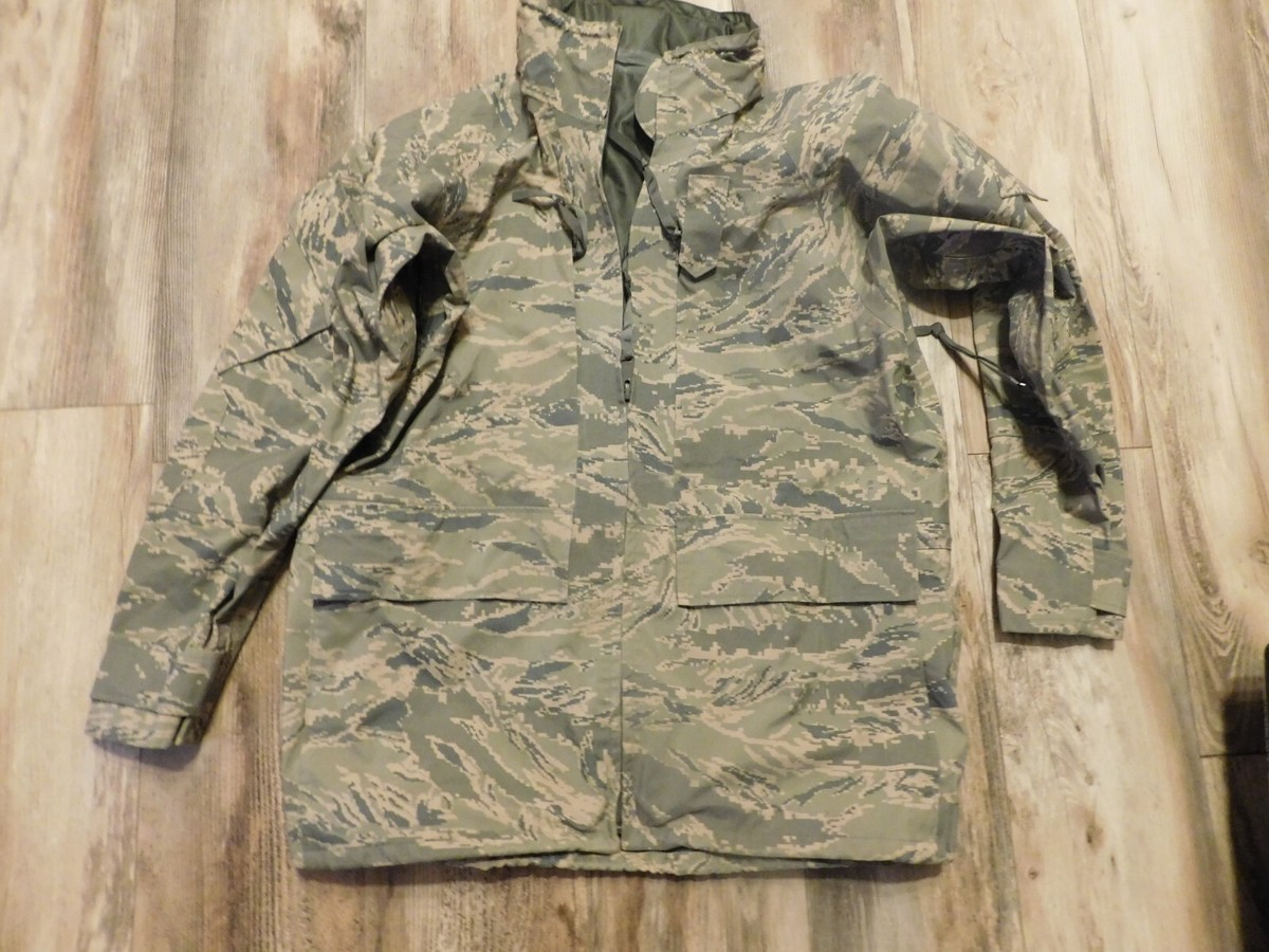 【米軍】USAF ABU APECS Gore-Tex Parka 上 USGI APECS Air Force ABU Gore-Tex Parka: USAF Cold Weather Jacket