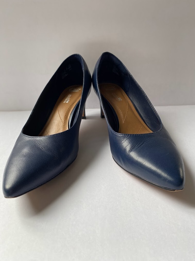 Clarks - Linvale Jerica “Navy Leather” Soft Cushi… - image 2