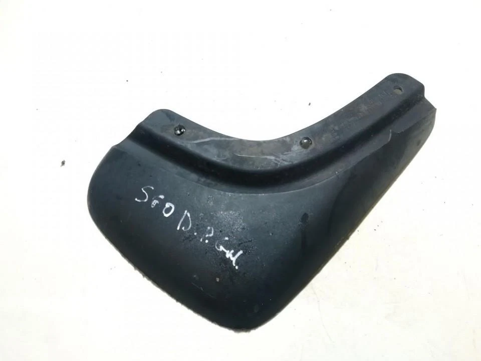 9178217 MudFlaps Rear Right for Volvo S60 UK706242-22 | eBay