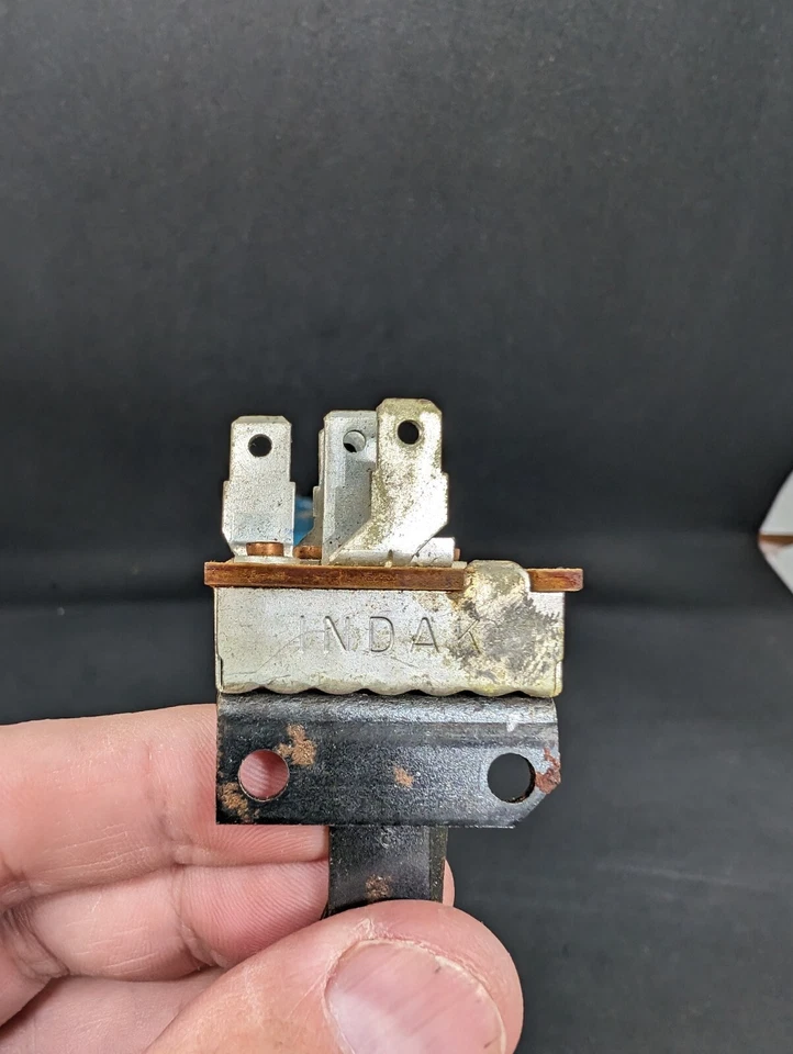 Nuevo de Lote Antiguo 1969 1970 1971 1972 Pontiac Grand Prix Calefactor Ventilador Ventilador Interruptor 7309486 Foto 3 de 4