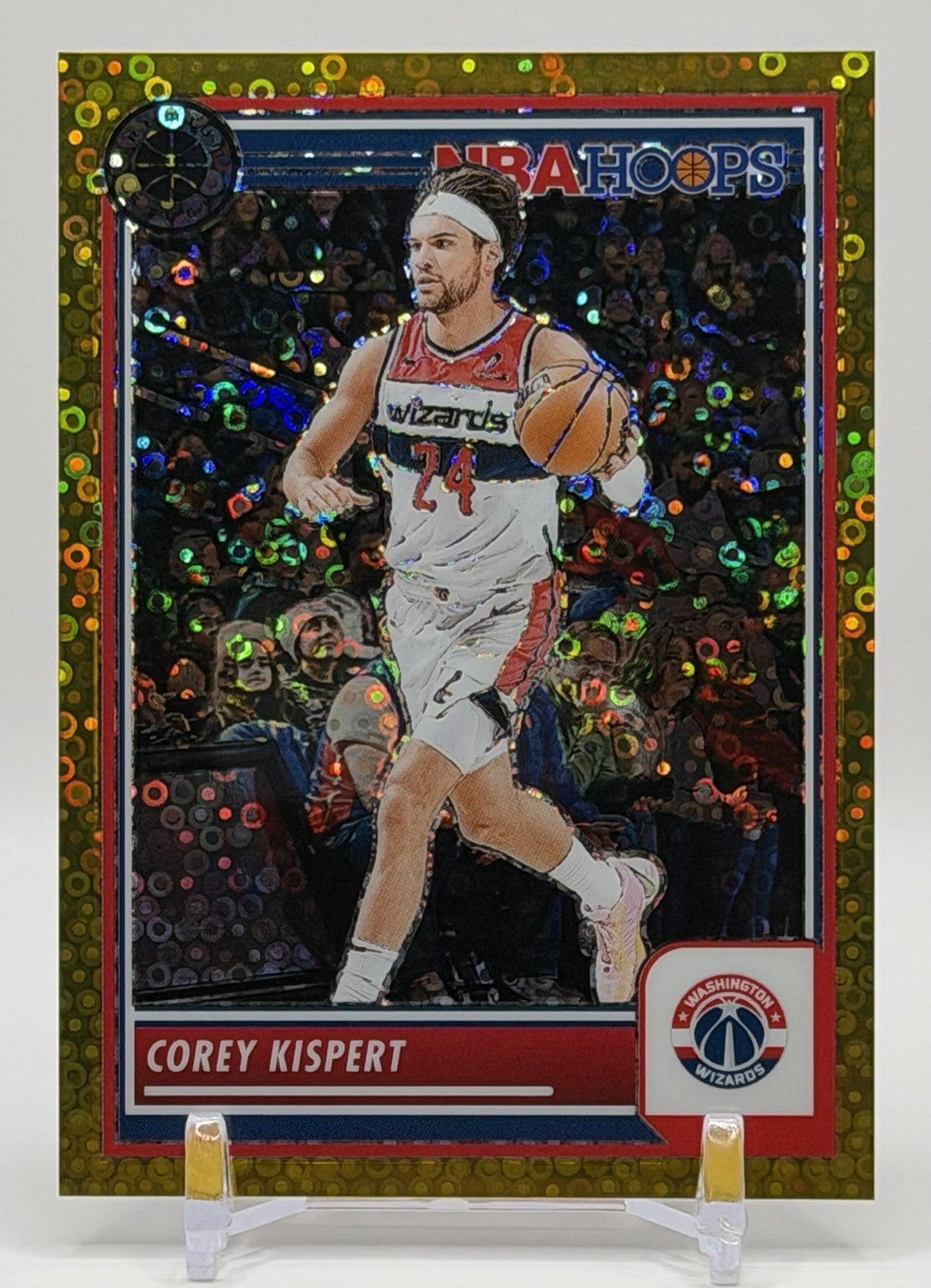 Corey Kispert 2023-24 Panini NBA Hoops Premium Stock #8 Gold Pulsar Prizm /10