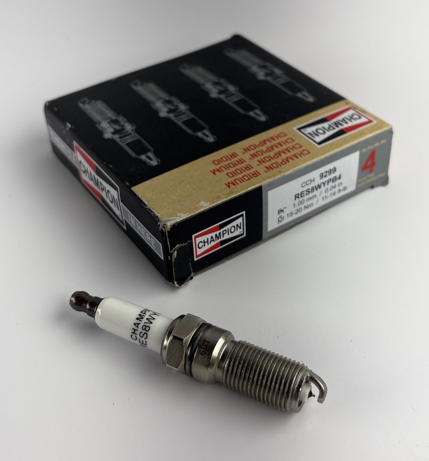 Set of 4 Spark Plugs Iridium Champion Spark Plug 9299 RES8WYPB4