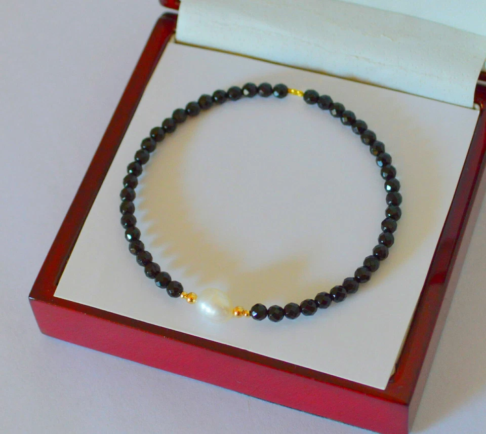 Natural Faceted Black Spinel South Sea Pearl 14K Yellow Gold Bangle Bracelet - Image 2 of 4