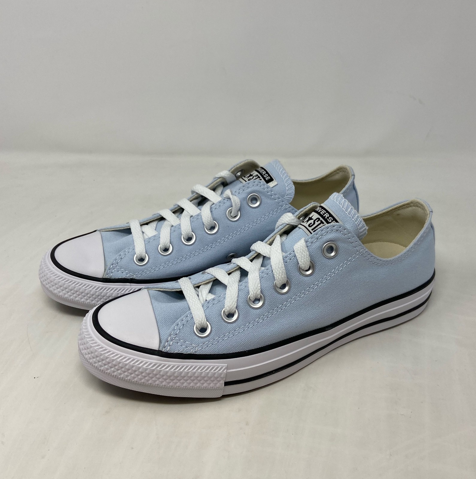 Converse Chuck Taylor All Star Low-Top Blue Supermoon - Women’s 8 / Men’s 6