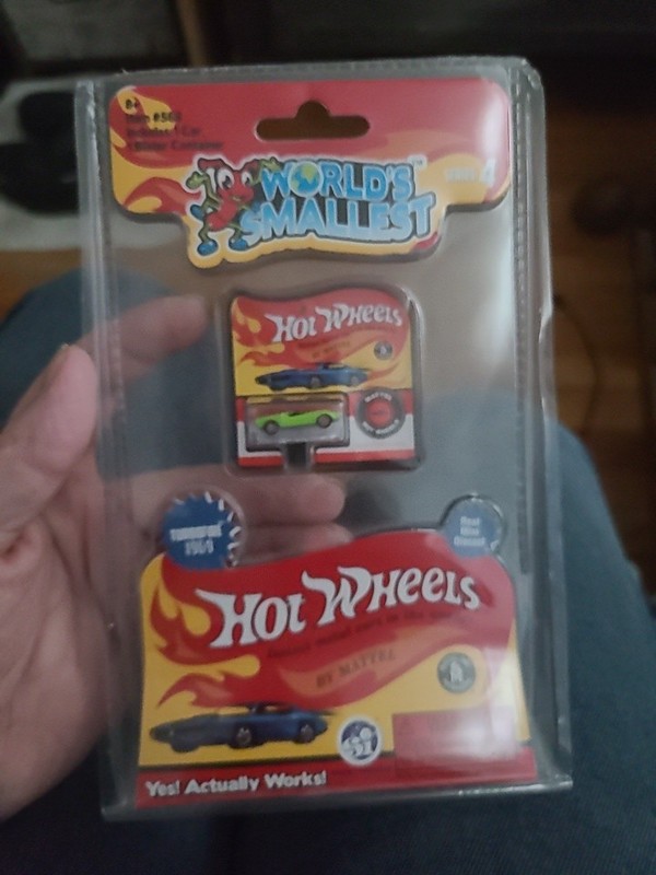 World Smallest Hot Wheels Turbofire 1969 Mini Die Cast Car Series 4
