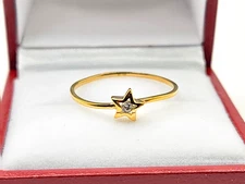 TILO JEWELRY 10k Yellow Gold Dainty Star Ring sz 8