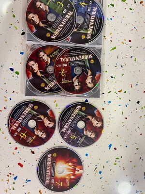 Sobrenatural [DVD](中古品) Supernatural Season 5 Complete With 7 DVDs Spanish English French