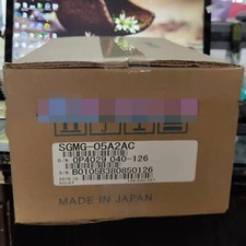 1PC Yaskawa SGMG-05A2AC Servo Motor New SGMG05A2AC  US