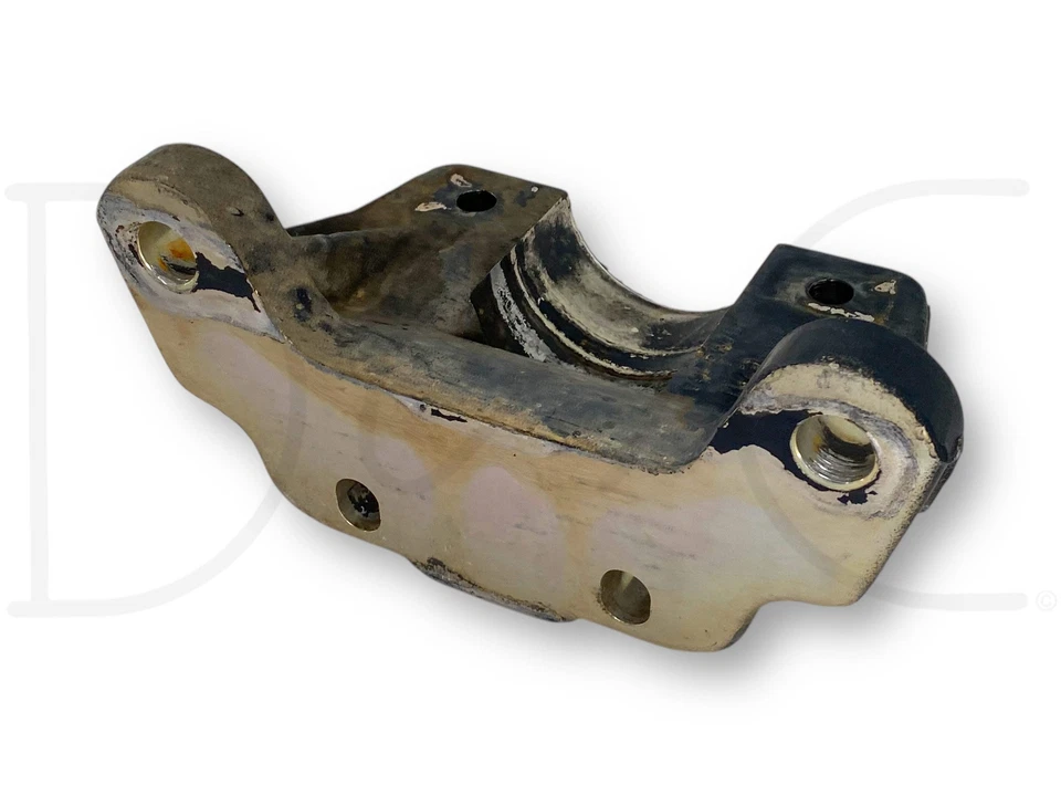 Soporte de montaje de motor diésel 88-94 Ford F600 F700 6,6 L OEM E7Ht-5086-Ca Foto 4 de 4