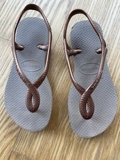 Havaianas Girl Kids Luna Beach Casual Rubber Sandals Flats Size 29-30 13-1