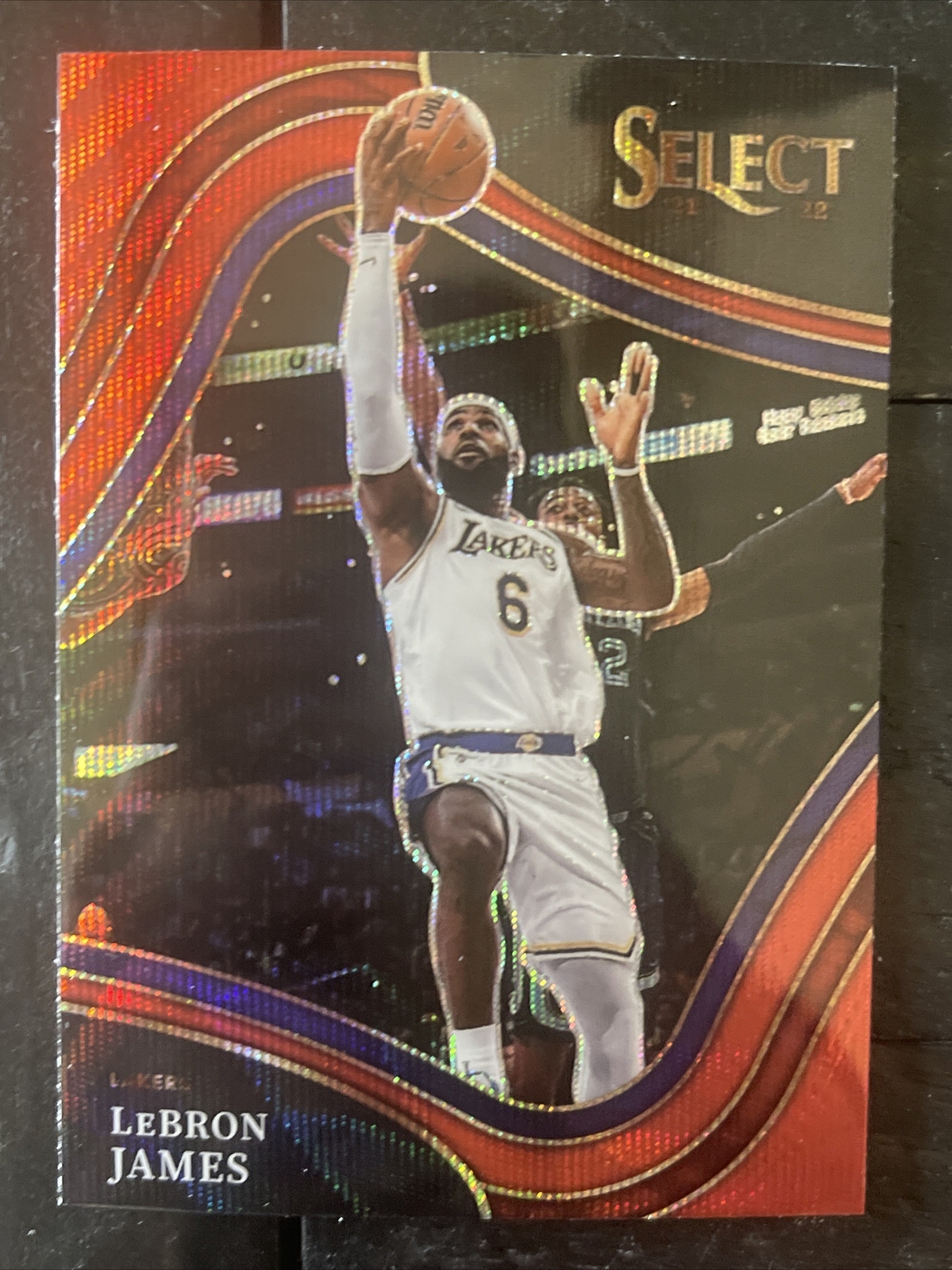 2021 Panini Select #219 Lebron James Courtside SP Red Wave Prizm