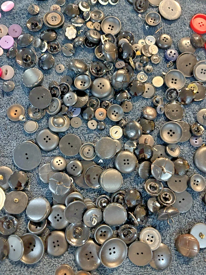 老式纽扣套装收纳盒混合木质黄铜塑料陶瓷玻璃-必看 — 第 3/4 张图片