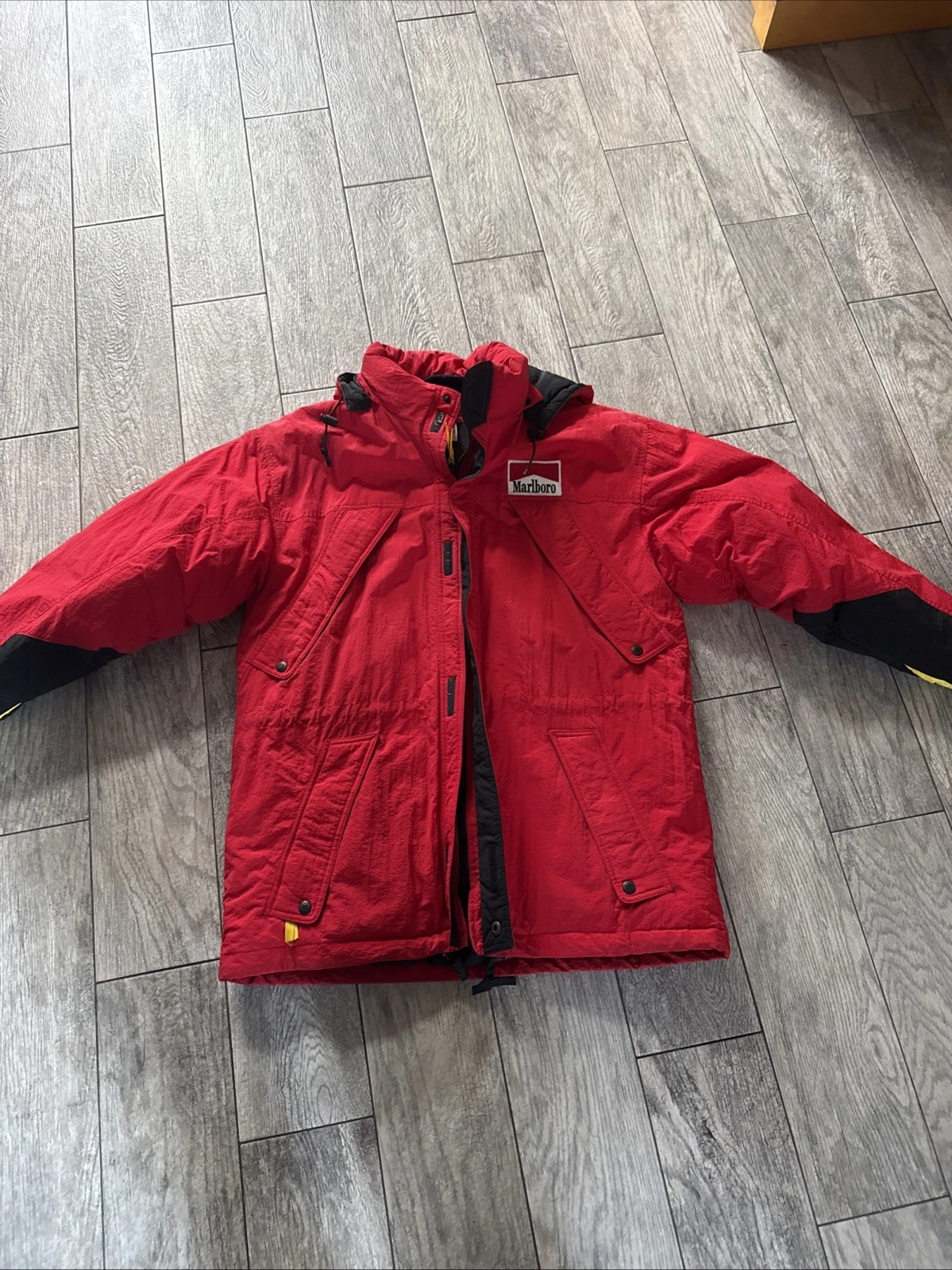 Marlboro Country Store Red Down Jacket Size XL Vintage Puffer Winter Coat image 1