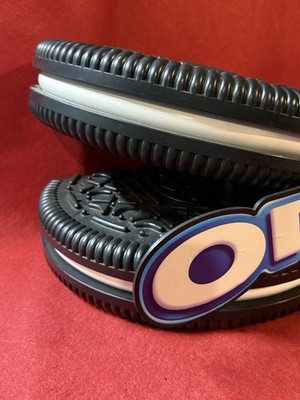 Rare Oreo Cookie 3D Display Sign Plastic Executive Advertising Man
