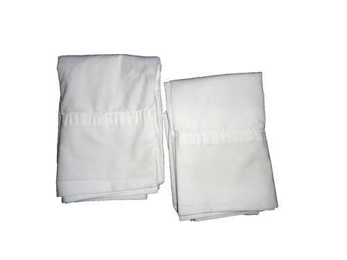 POTTERY BARN organic white (2) standard PILLOWCASES 18 X 30 100% COTTON