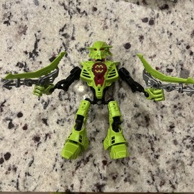Hero Factory 7165 NATALIE BREEZ - Complete Lego Bionicle Figure with Weapons