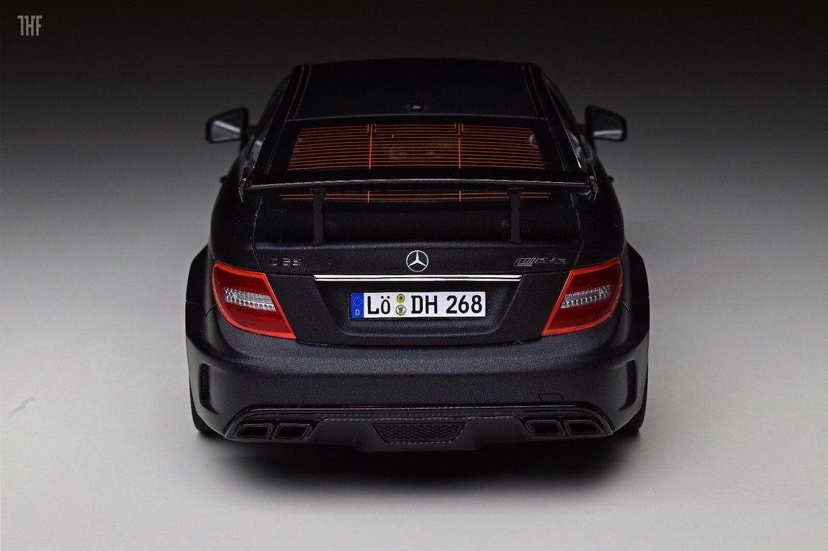 その他 1/18 Mercedes-Benz C63 AMG Black Series GT Spirit 1:18 Mercedes-Benz C63 AMG Black Series in Designo