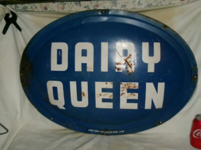 ANTIQUE 1954 U.S.A. DAIRY QUEEN ICE CREAM ADVERTISING CONVEX BLUE
