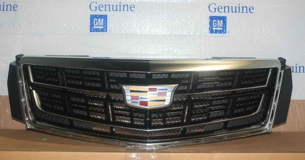 2016 - 2017 Cadillac XTS Upper Grille 23337017 OEM W/O Surround