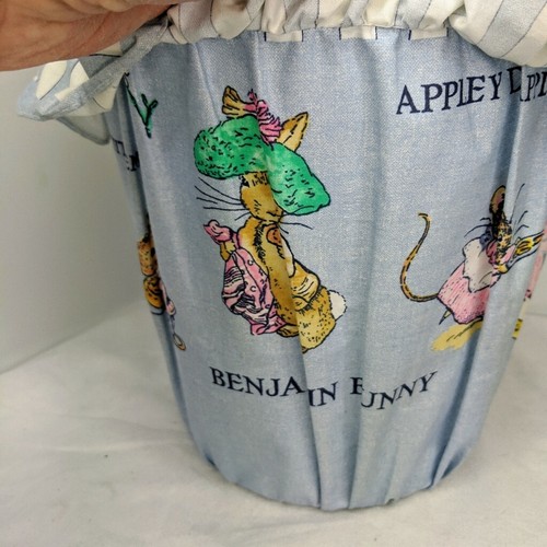 Beatrix Potter Peter Rabbit And Friends Fabric Covered Trash Can - Bild 3 von 12