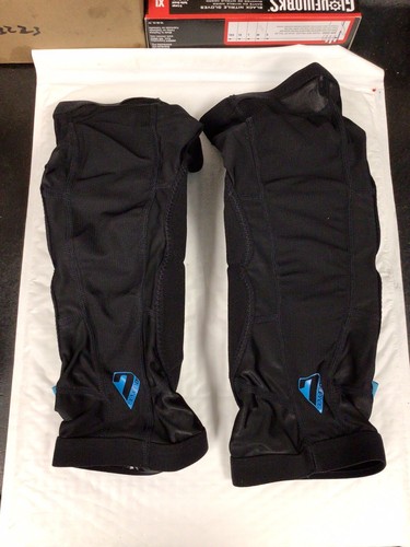 7iDP Sam Hill Knee Pads Size Large Mountain Biking Shin Pads - Picture 7 of 7