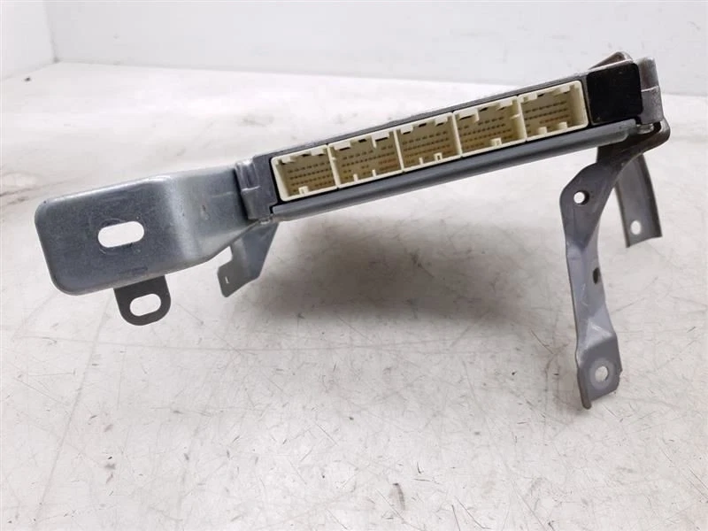 Toyota Tacoma 2007 motor módulo de control electrónico montaje ECM  Foto 3 de 4