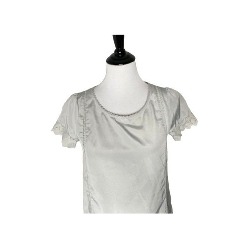 Lauren Conrad Eyelet Lace Trim Top Size S Gray Short Sleeve Minimalist Keyhole - Picture 8 of 13