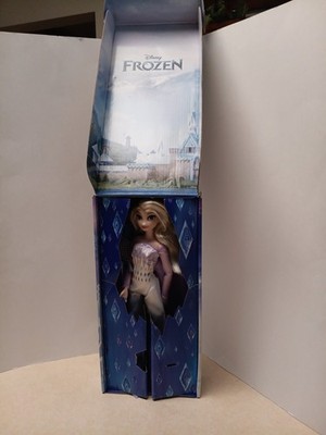 Disney Store ELSA Frozen  Classic Doll 11 1/2''  with brush Accessary In Box