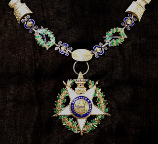 Portugal Medalla Orden de la Torre y Espada Gran Cruz y Cuello porción