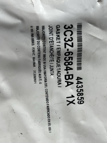 OEM NEW Valve Cover Gasket 6.0L Powerstroke Diesel Super Duty 3C3Z-6584-BA. I8 - Picture 3 of 5