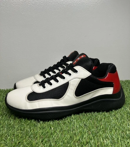 Taille 7 UK (8 US) Prada Americas Cup ' Noir, Blanc, Rouge ' BON ÉTAT !