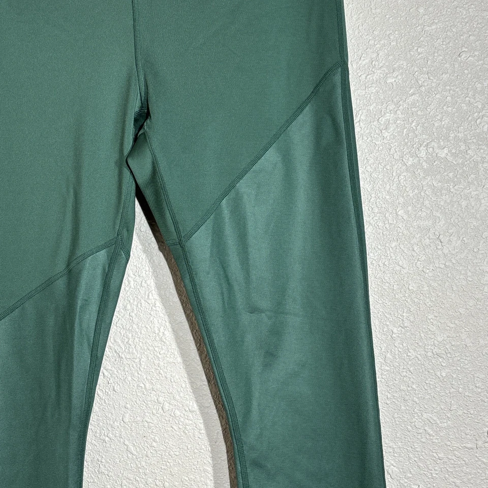 Lote De 3 Leggings Fabletics Mujer Talla Mediana Verde Negro Rosa”   Foto 3 de 4