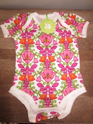 New Vera Bradley Baby Ruffle Body Suit One Piece Lilli Bell 0-3 3-6 6-9 9-12 Mon