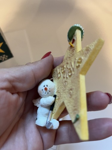 Sarah's Attic Snowonders - Believe In Determination-Golfer NEW 4” Figurine #9113 - Picture 3 of 12