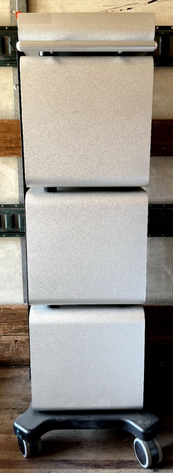 Estación de Carga USB Griffin MultiDock 30 Puertos, Modelo 37288 *LEER DESCRIPCIÓN* Foto 2 de 4