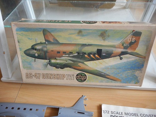 Maquette Avion Airfix 1/72 – AC-47 Gunship – Réf 04016-7 – Neuf