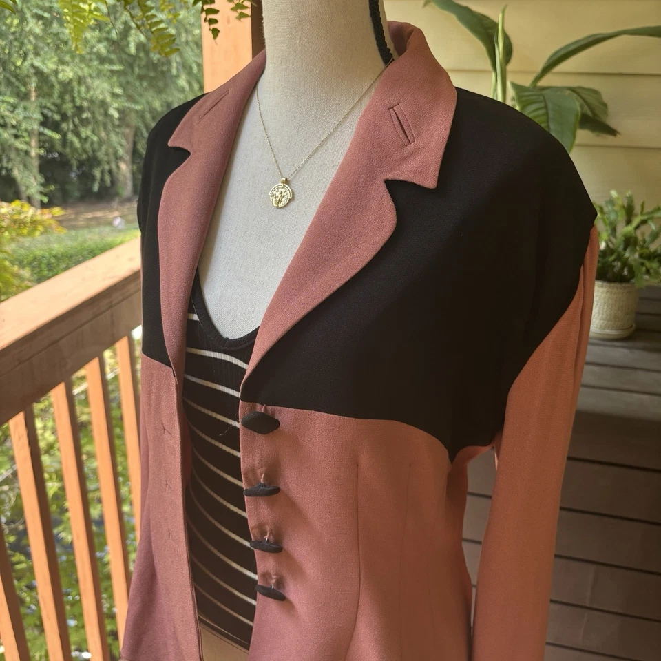 Blazer Zelda Color Block dos anos 90 vintage | Jaqueta preta e malva de dois tons | Tamanho 6 RARO - Imagem 3 de 4