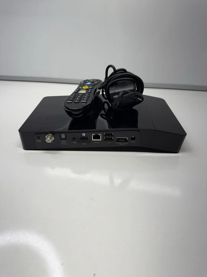 TIVO BOLT VOX+ 3TB TCD849300V 4K DVR As Is Does Not Power On Lights Flashing - Image 3 of 4