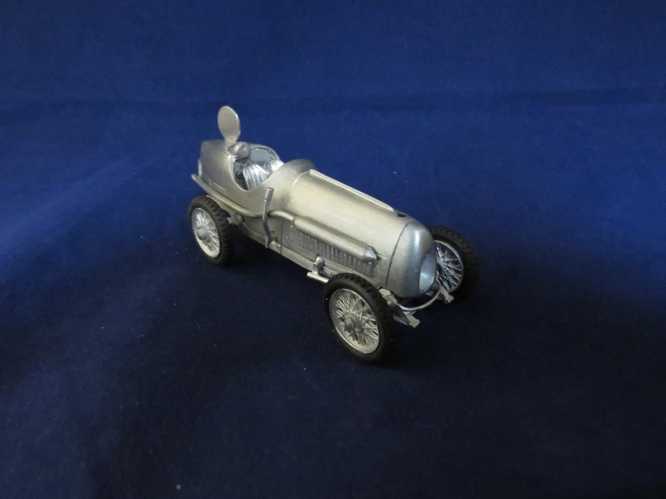 1:43  AUTO REPLICAS   A.R.  12    1924 BUGATTI J.C.C.    WHITE METAL KIT - Image 2 of 4
