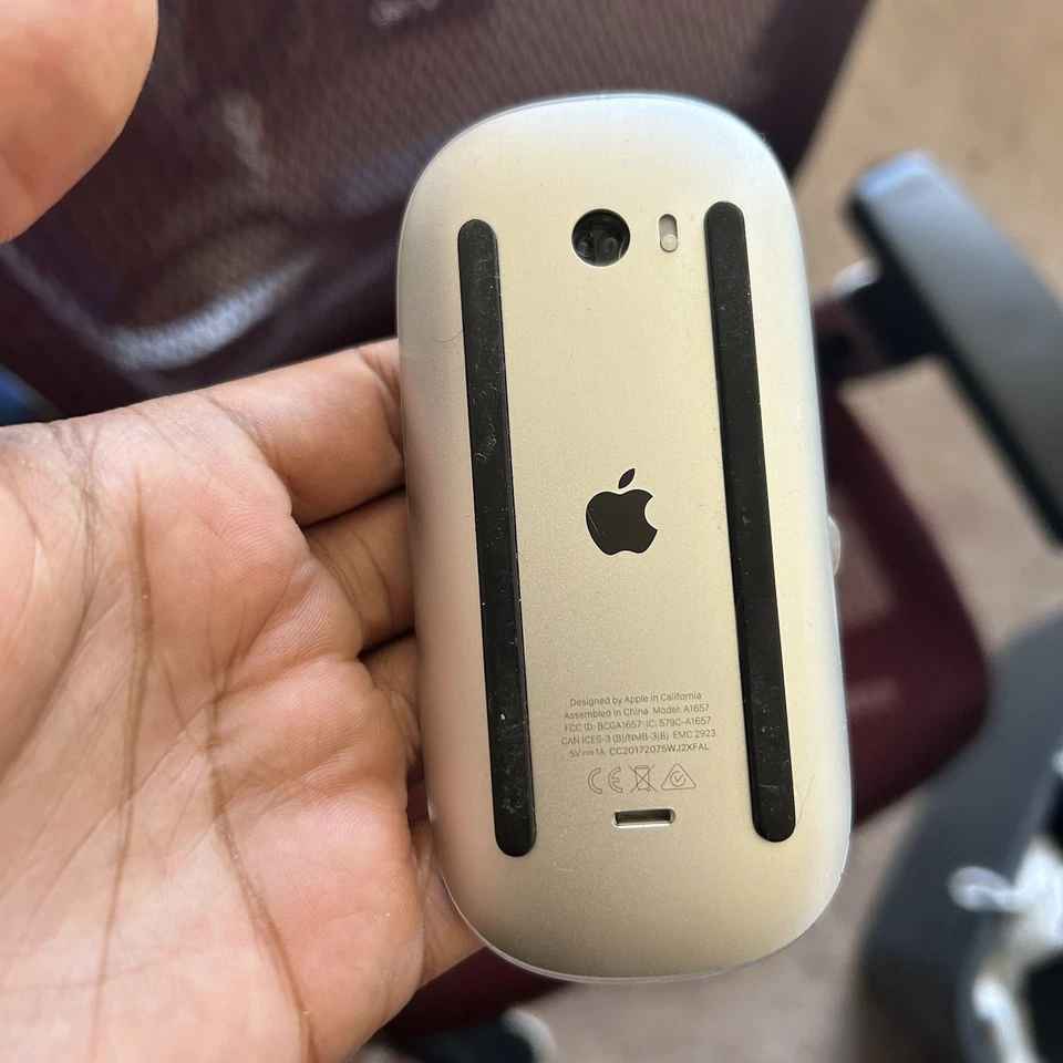 Apple Magic Mouse V2 A1657 Wireless Bluetooth, Rechargeable - - Image 2 of 4
