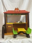 VINTAGE BARBIE LOVES MCDONALDS PLAYSET MATTEL 1982 Playset For Parts Or Repair