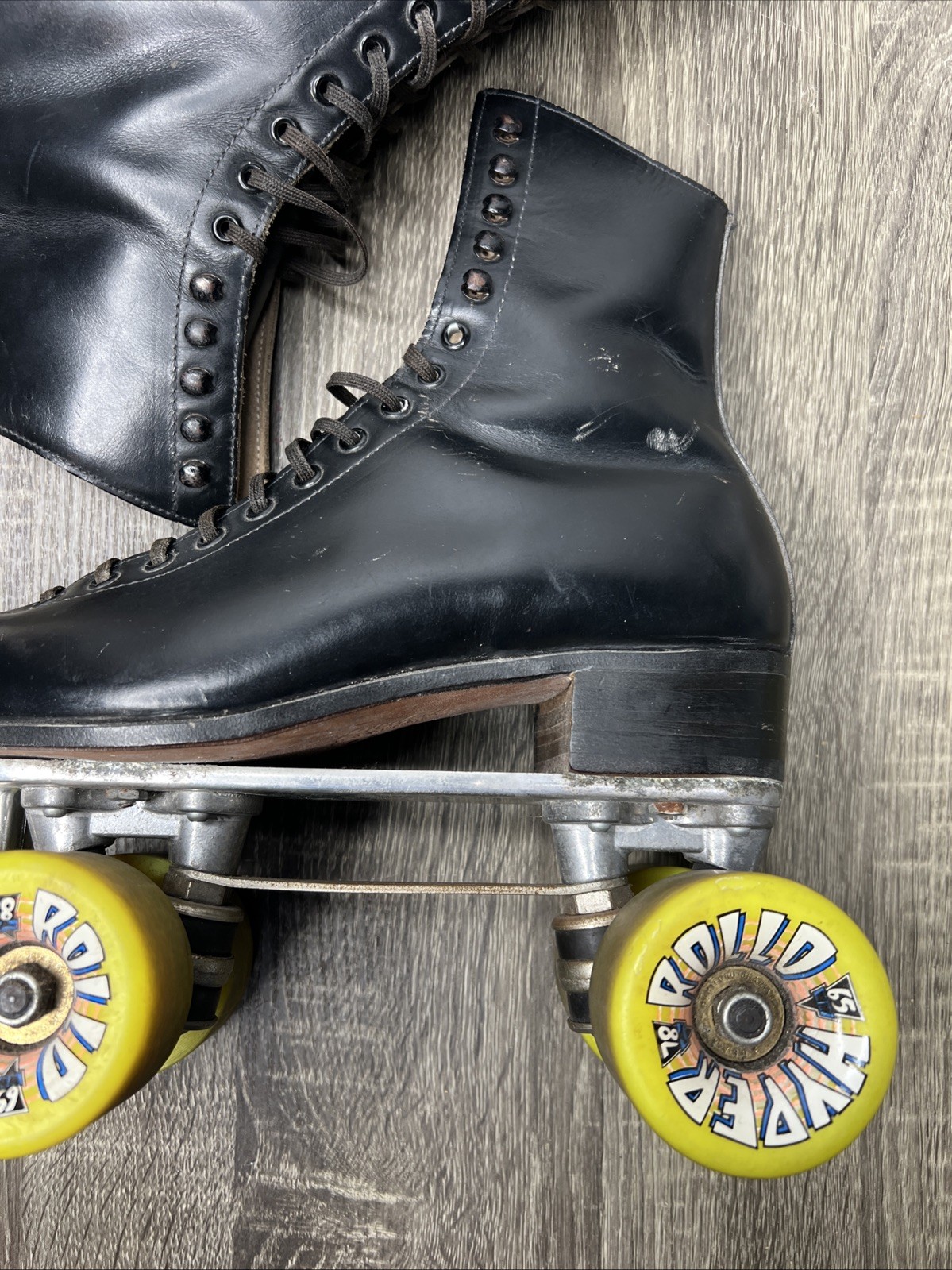 VTG Riedell 220 Red Wing Roller Skates Sz 6 Black Chicago Plate Hyper Rollo Whls