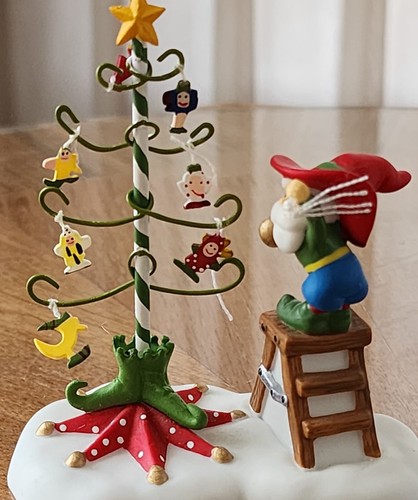 2004 Dept 56 Nordpol KRINKLES ZUM VERKAUF Figur Weihnachtsdorf Zubehör - Bild 8 von 12