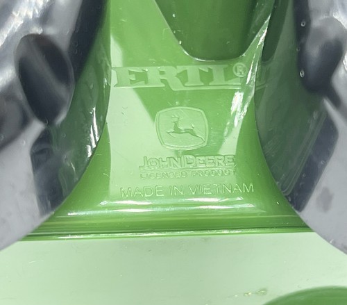John Deere ERTL Toy Tractor Flash Light - Picture 10 of 11