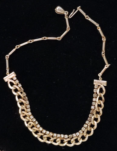 Vintage Costume Jewelry Gold-Tone Curb Chain & Tube Bar Rhinestones Necklace