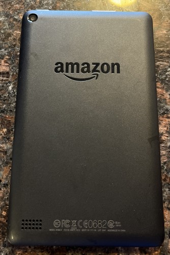 Amazon Fire (5th Generation) 8GB, Wi-Fi, 7in - Black With Ads - Works, Bundled - Afbeelding 2 van 4