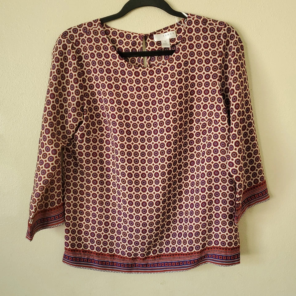 Blusa Pullover Kenar Mujer Roja Blanca Geométrica Cuello Redondo Manga 3/4 Talla XS Foto 4 de 4