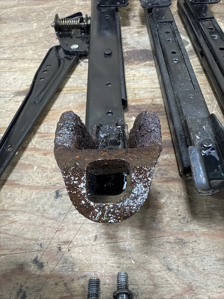 Juego de rieles de oruga asiento delantero Toyota Land Cruiser FJ62 1986-1990 L&R Foto 3 de 4