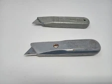 2 Vintage Fixed Blade Utility Knives Red Devil UK55 and Walsco